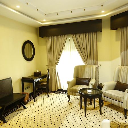 Bahria Grand Hotel & Resort Lahore Exterior photo