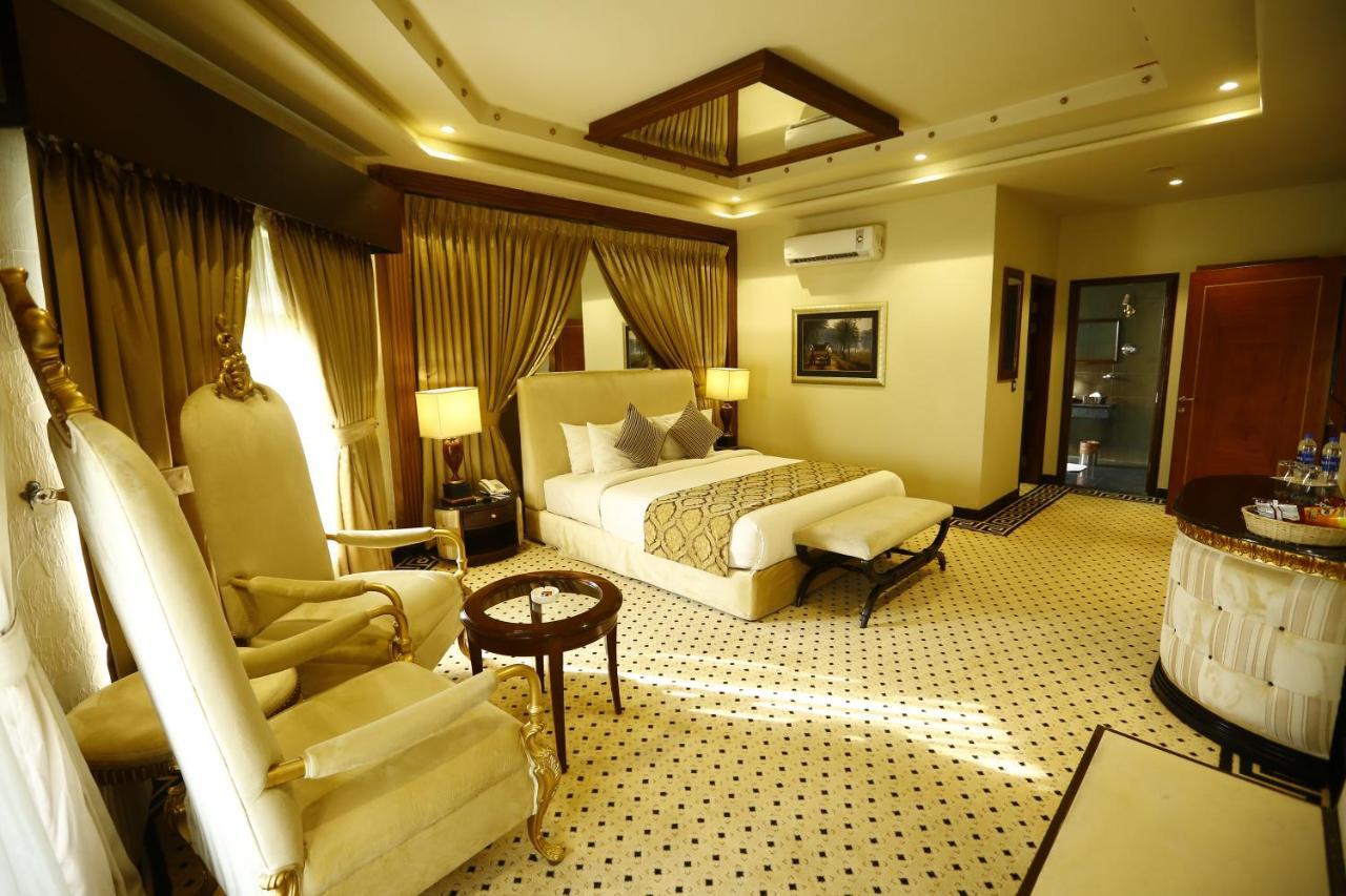 Bahria Grand Hotel & Resort Lahore Exterior photo