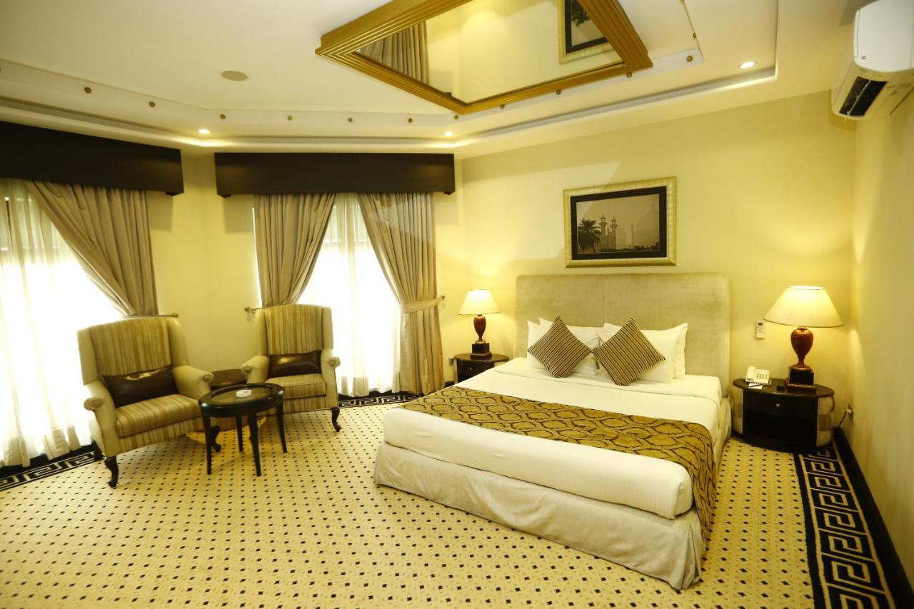 Bahria Grand Hotel & Resort Lahore Exterior photo