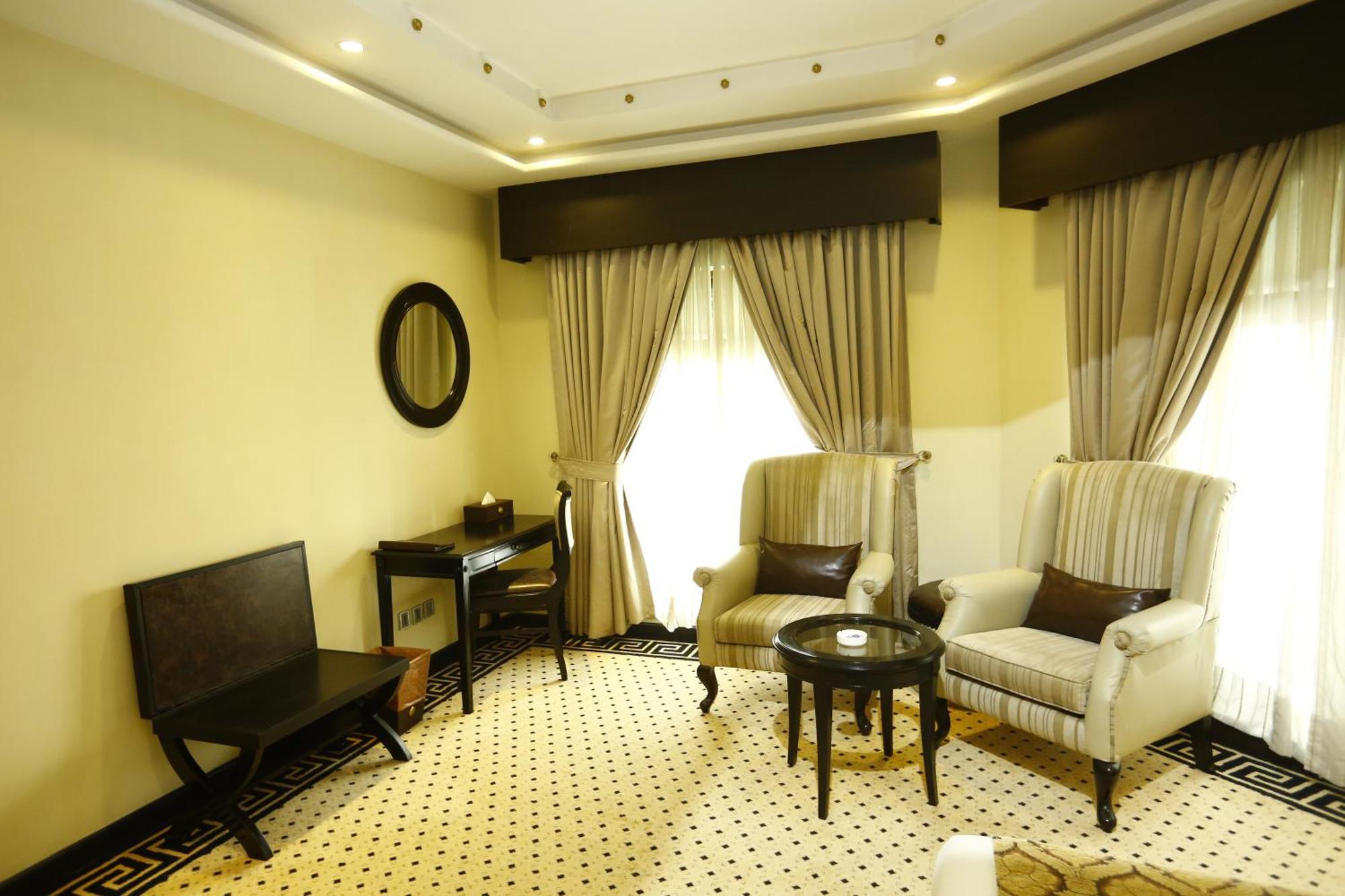 Bahria Grand Hotel & Resort Lahore Exterior photo