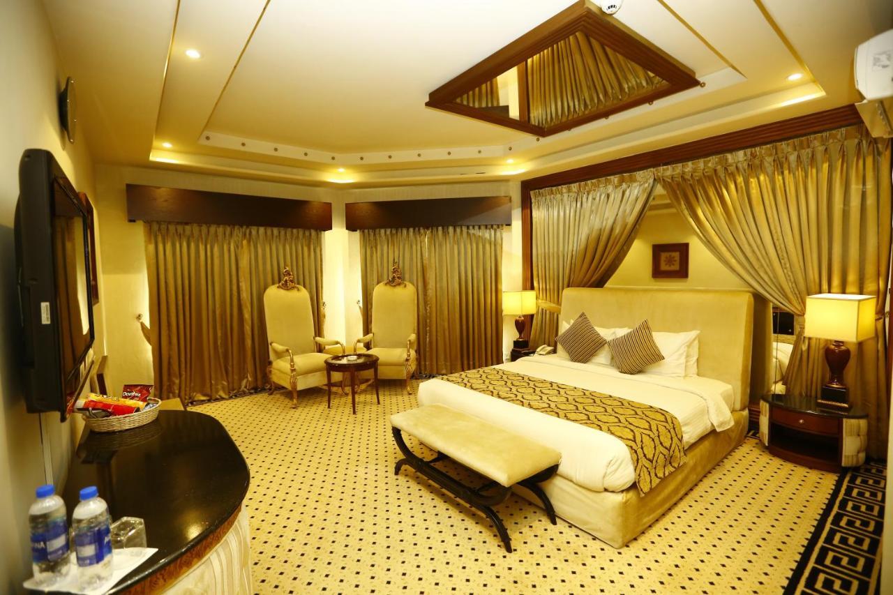 Bahria Grand Hotel & Resort Lahore Exterior photo